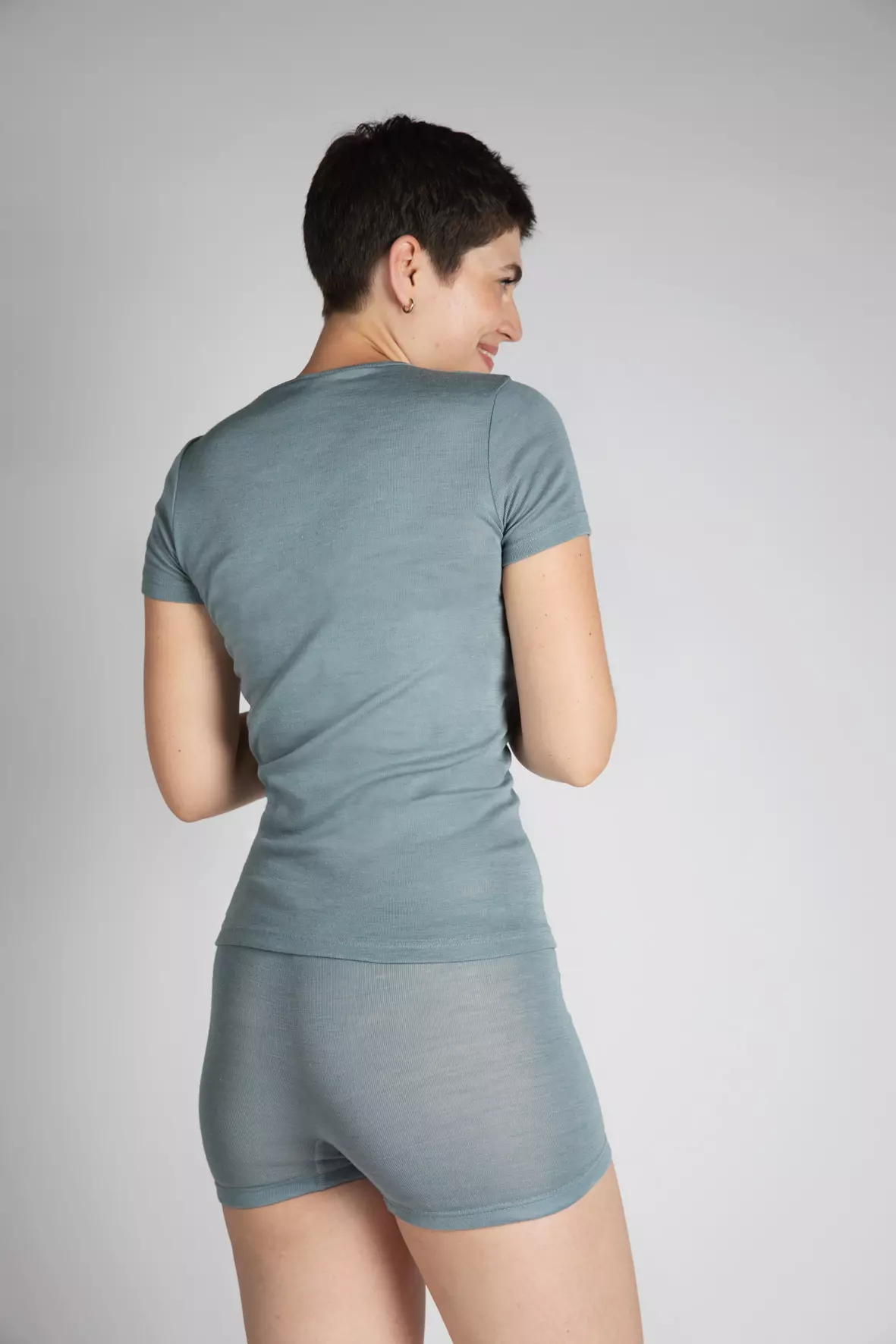 701340 bergblau