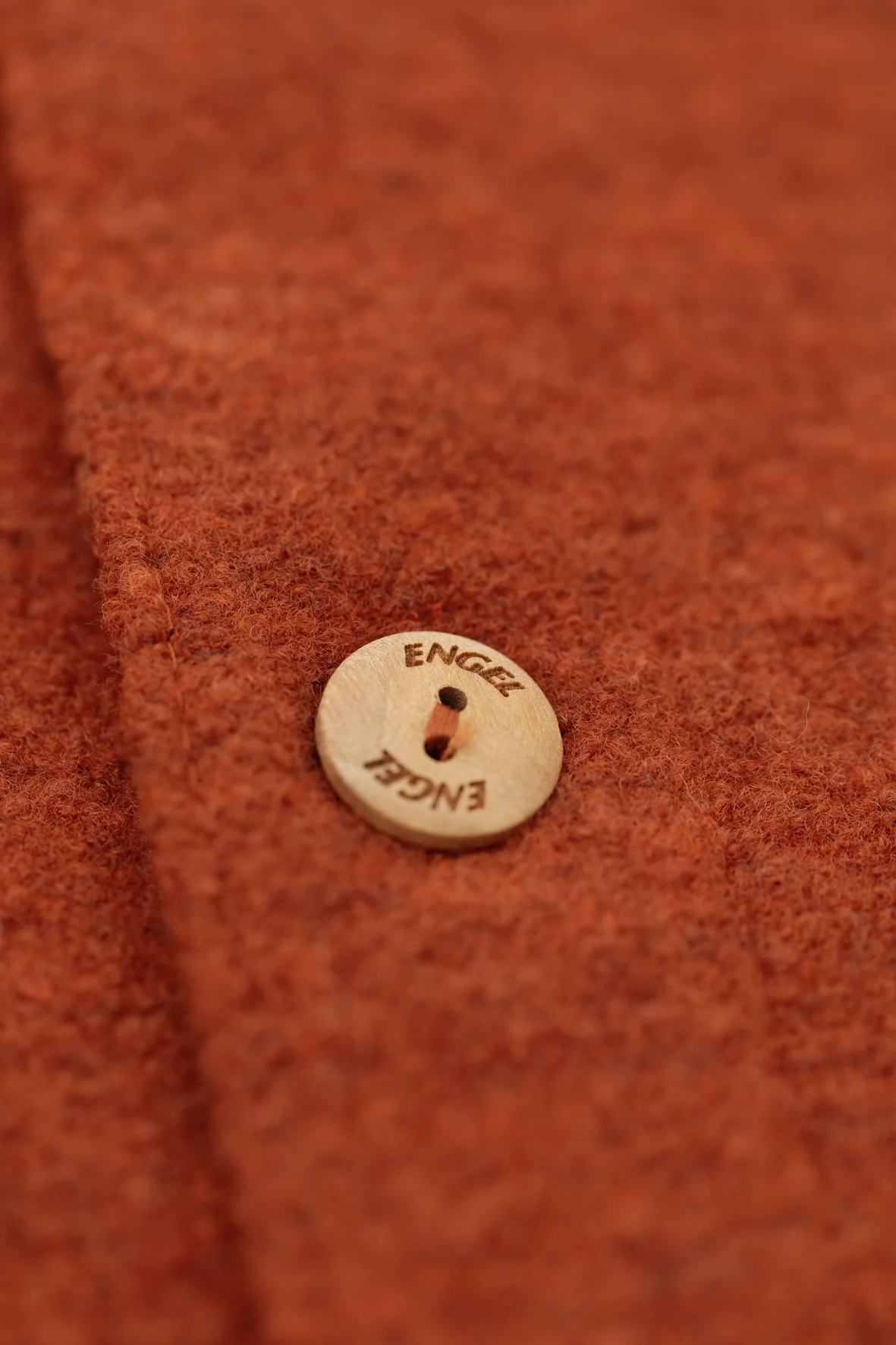 594310 magma melange