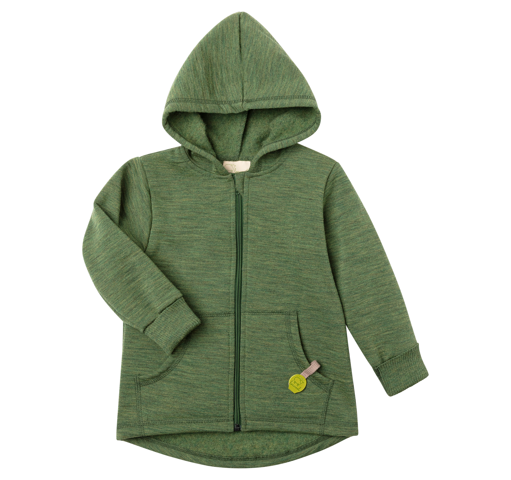 Kinderwolljacke aus süddeutscher Schurwolle von Merinolandschafen mit Zipfelkapuze sowie umschlagbaren, gerippten Bündchen an den Armen und kleinem Logo-Patch.