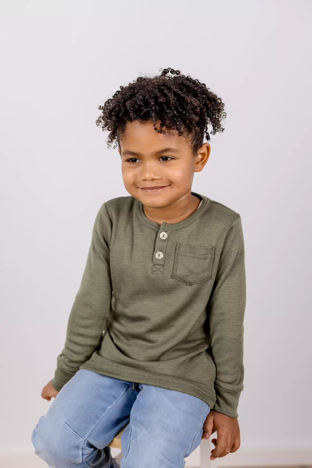 705533 olive