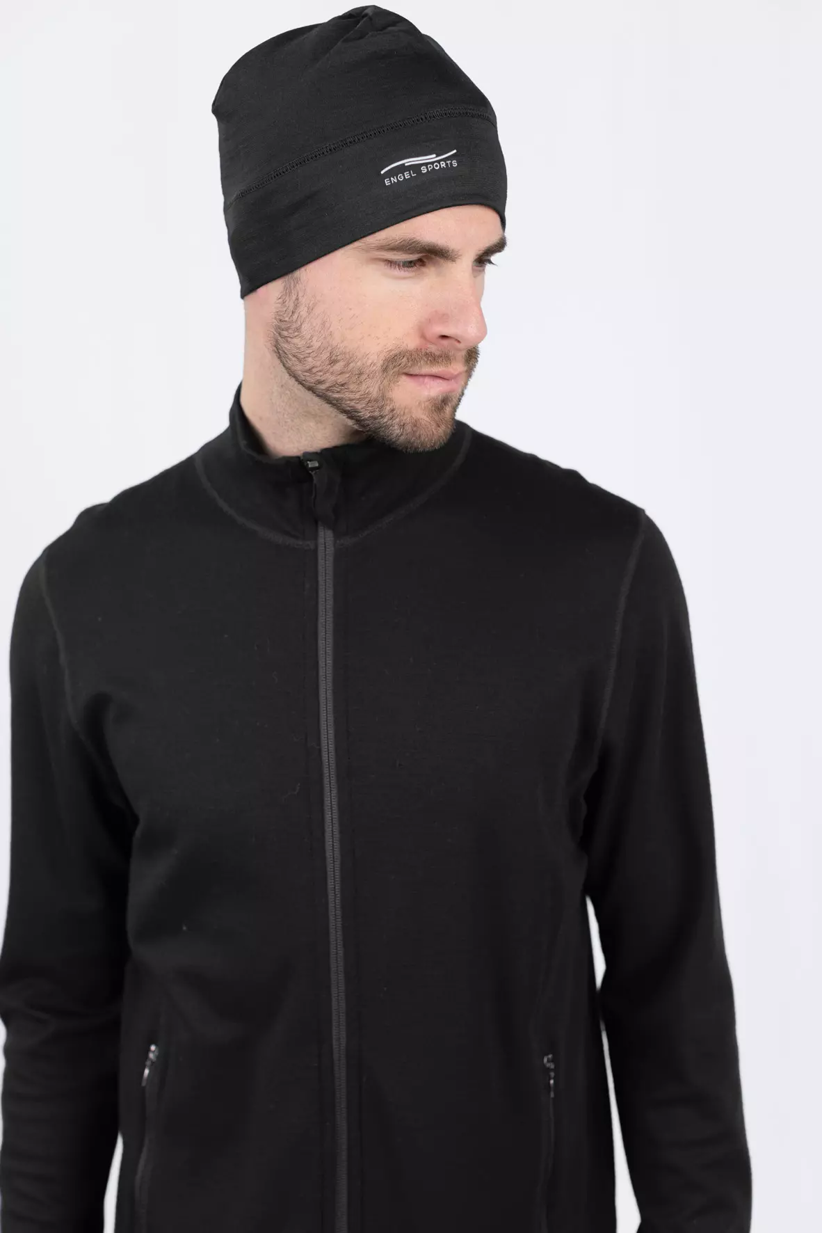 U150209010 black