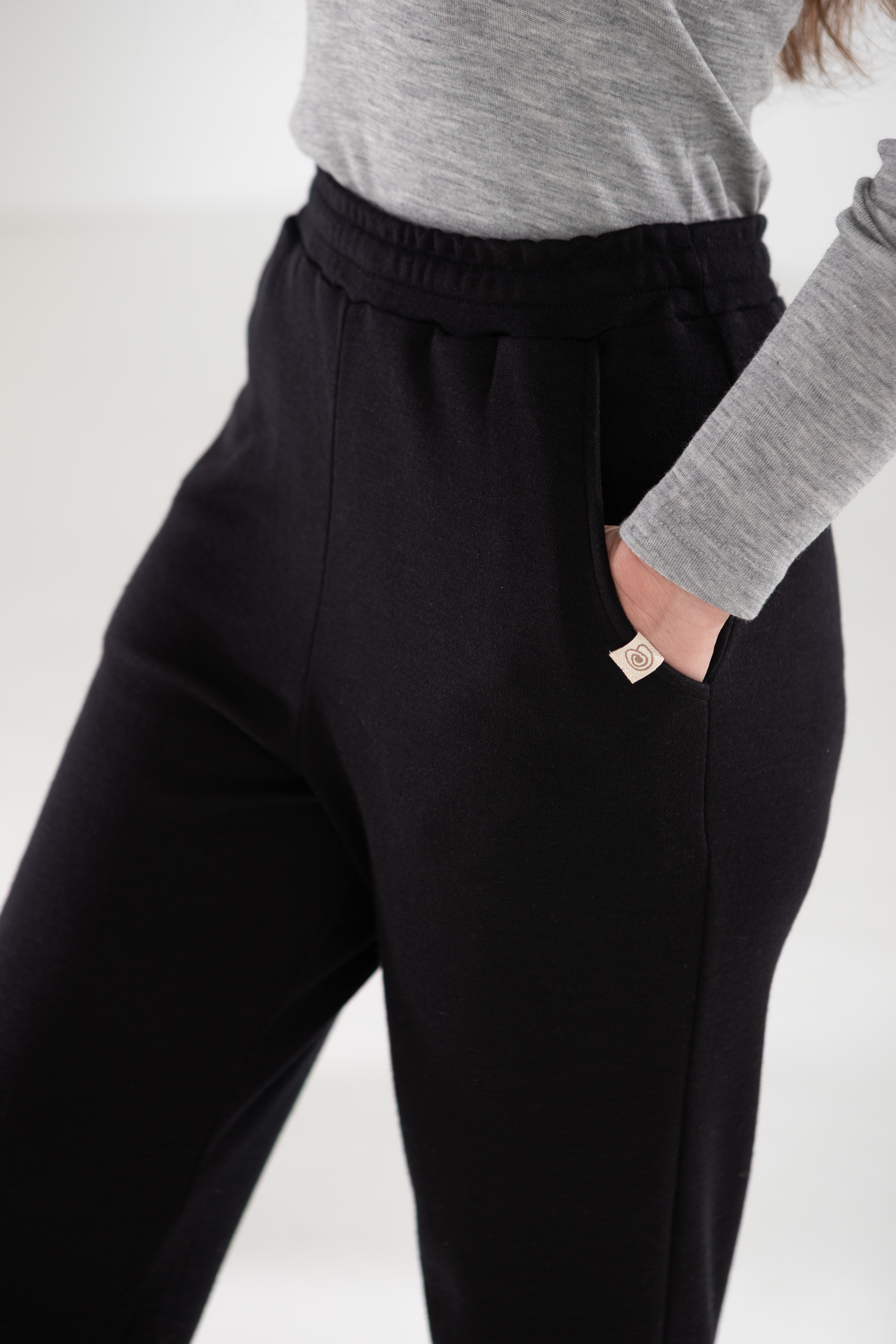 Jogginghose Unisex aus Merinowolle & Seide, GOTS